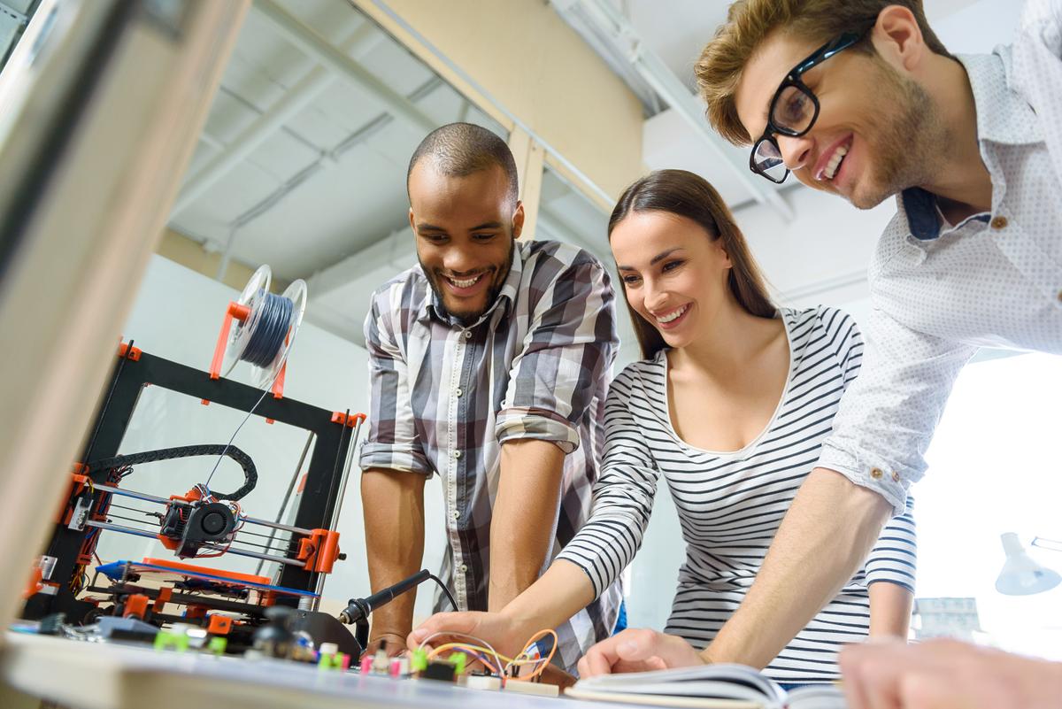 Students using a 3D Printer