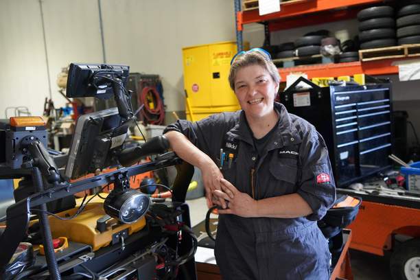 Apprentices Thrive in Manufacturing